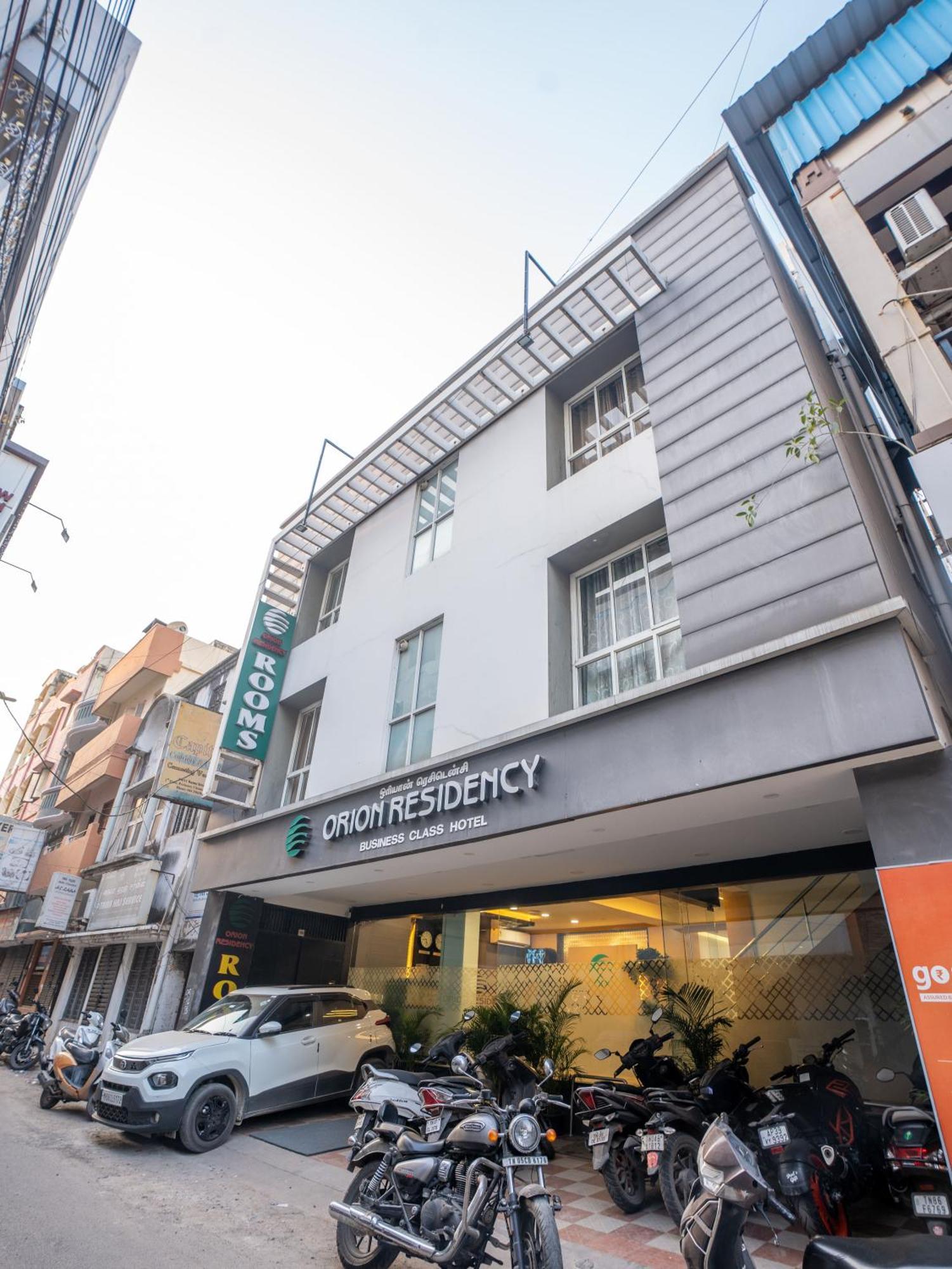 Orion Residency Hotel Csennai Kültér fotó