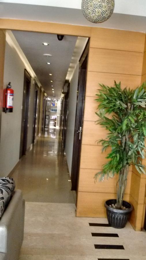 Orion Residency Hotel Csennai Kültér fotó
