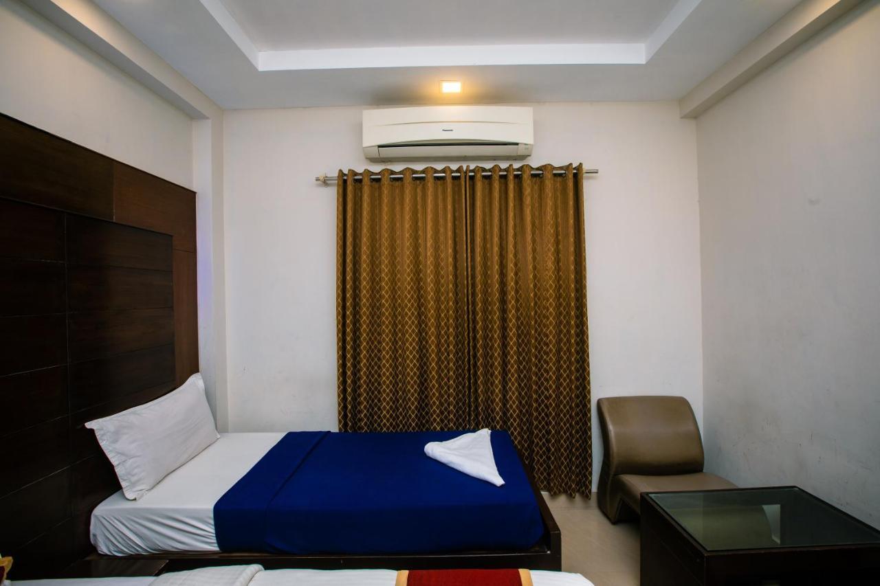Orion Residency Hotel Csennai Kültér fotó
