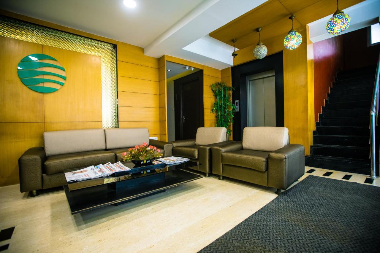 Orion Residency Hotel Csennai Kültér fotó